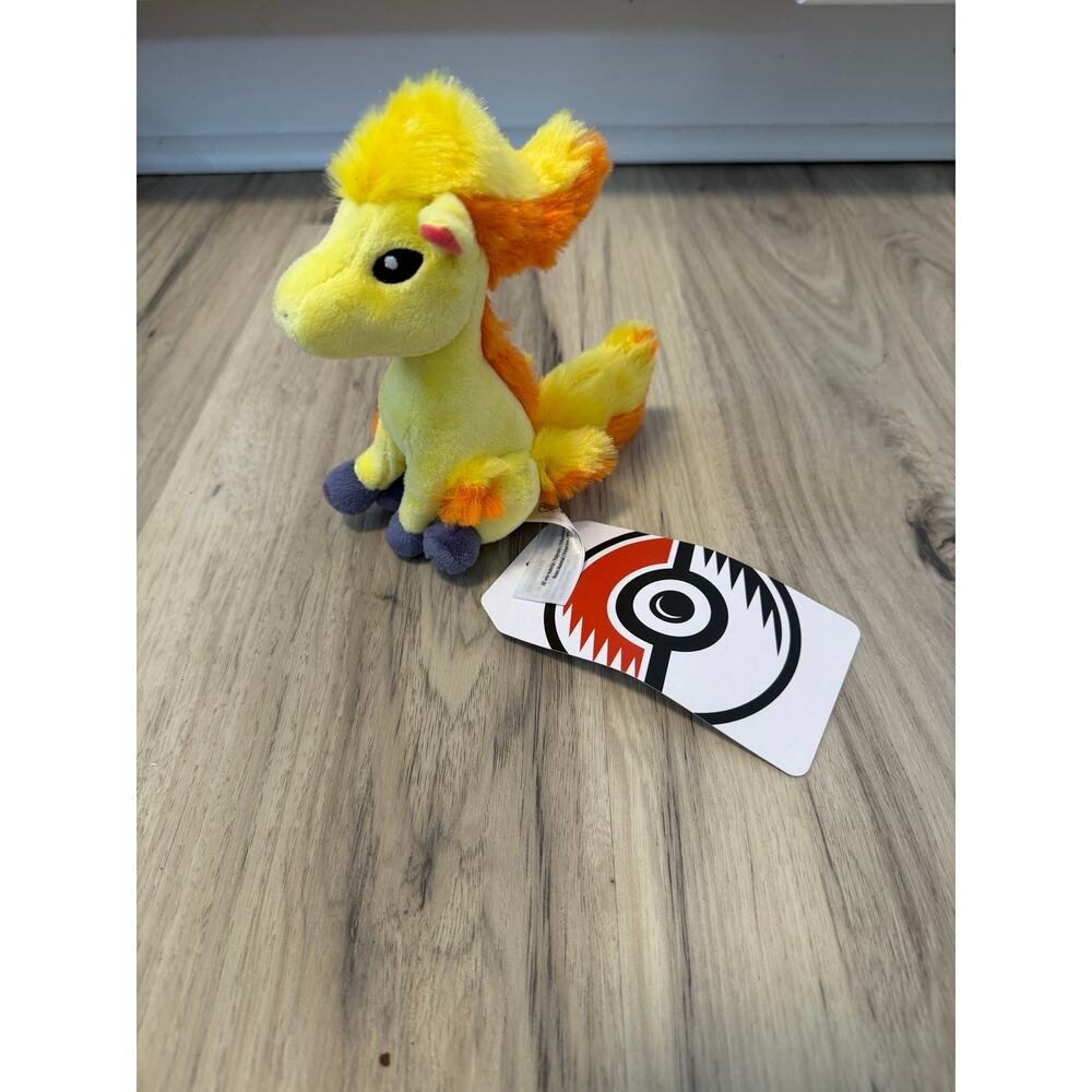 NWT Pokemon Ponyta 5.5" Sitting Cutties Plush 2018  Pokemon Center Horse